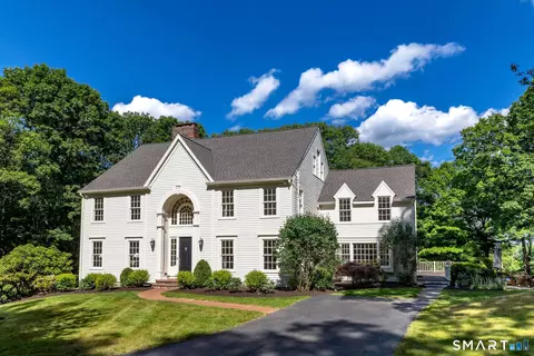 62 Blacksmith Ridge Rd, Ridgefield, CT 06877