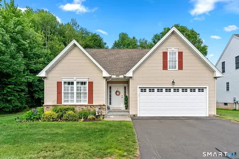 26 Mystique Ln #26, Cromwell, CT 06416