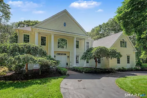 77 Silo Hl, Madison, CT 06443