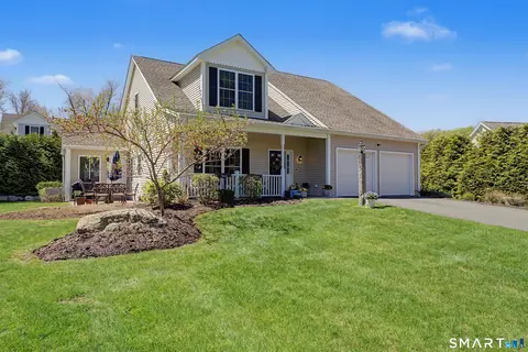 211 Meadow Brook Rd #211, Oxford, CT 06478