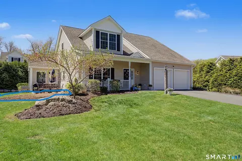211 Meadow Brook Rd #211, Oxford, CT 06478