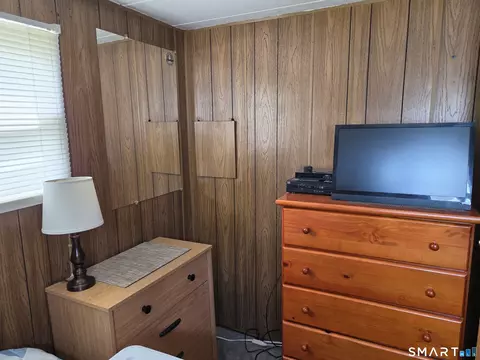 Bedroom - 17 Wayne Dr, Windham, CT 06256 photo 4 of 4