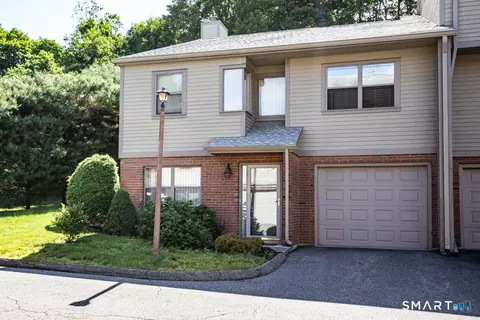 1301 Metacomet Dr #1301, Meriden, CT 06450