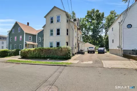 21 Millard St, New Britain, CT 06051