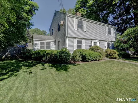 165 Stillwold Dr, Wethersfield, CT 06109