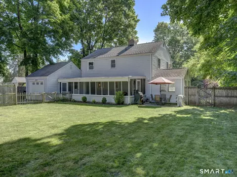 Exterior - 165 Stillwold Dr, Wethersfield, CT 06109 photo 2 of 9