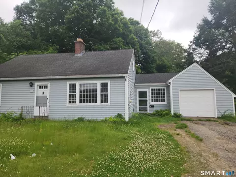 12 Salem Tpke, Norwich, CT 06360