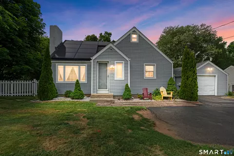 186 Cedar St, Newington, CT 06111