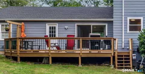 Exterior - 8 White Pine Dr, Brookfield, CT 06804 photo 5 of 8