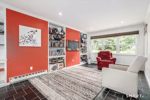 Living - 8 White Pine Dr, Brookfield, CT 06804 photo 3 of 3