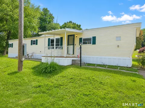 7 Cedar Grove Rd, Southington, CT 06489