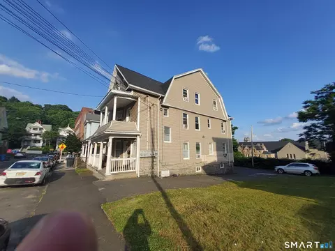 23 Plaza Ave, Waterbury, CT 06710