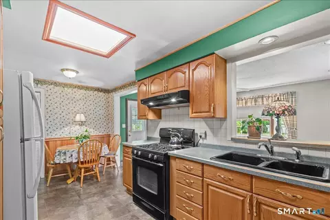 Kitchen - 53 Blakeslee Rd, Wallingford, CT 06492 photo 2 of 2