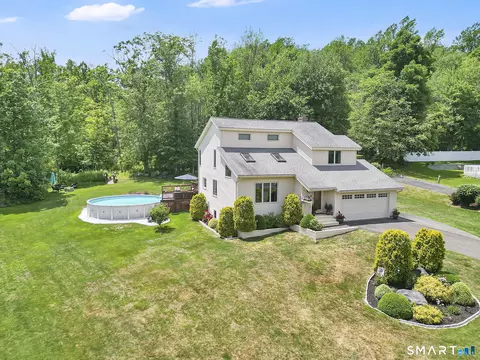 View/Area - 18 Harnish Ln, Wallingford, CT 06492 photo 1 of 4