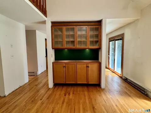 Living - 82 Timothy Ter, Windsor, CT 06095 photo 7 of 8