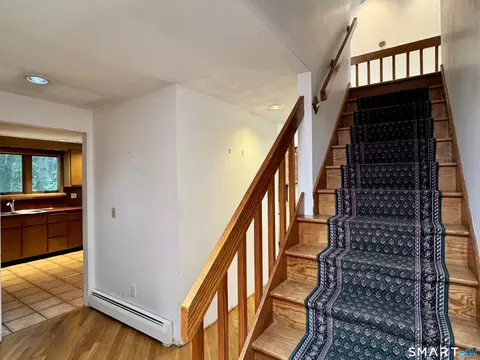 Entry Way - 82 Timothy Ter, Windsor, CT 06095 photo 3 of 4