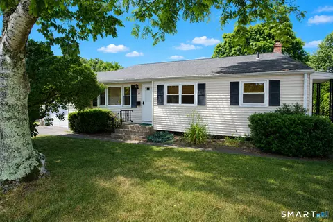 57 Grande Rd, East Hartford, CT 06118
