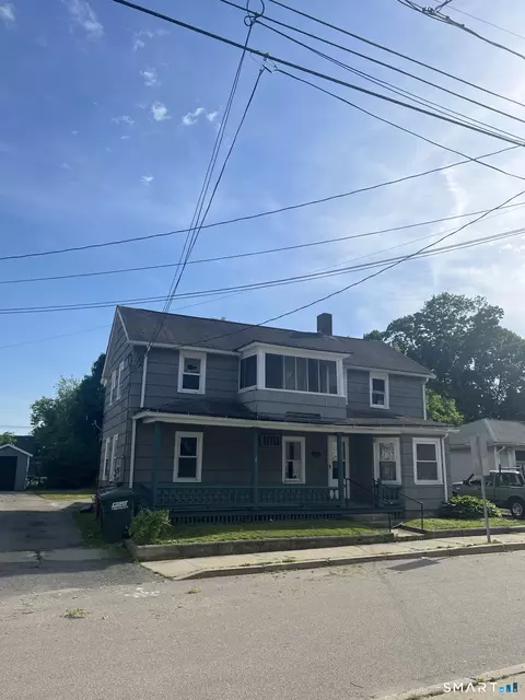48-50 Battey St, Putnam, CT 06260