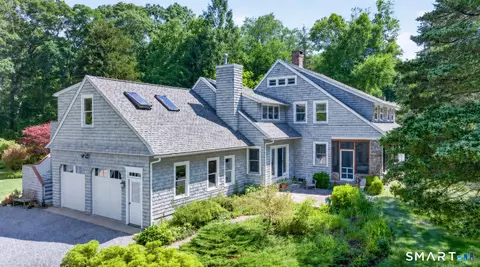 697 Noank Rd, Mystic, CT 06355