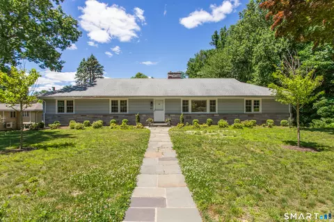 45 Frenchtown Rd, Trumbull, CT 06611