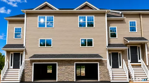 40 Micko Dr, Seymour, CT 06483