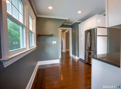 Entry Way - 106 Filbert St, Hamden, CT 06517 photo 1 of 3