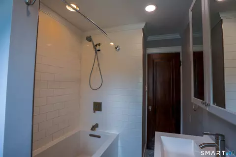 Bath - 106 Filbert St, Hamden, CT 06517 photo 3 of 3