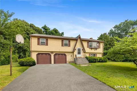 101 Abbey Ln, Windsor, CT 06095