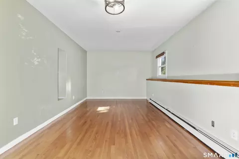 Living - 39 Joseph Ln, Hamden, CT 06514 photo 4 of 4