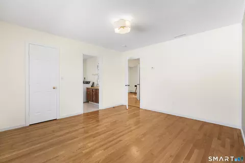 Bedroom - 39 Joseph Ln, Hamden, CT 06514 photo 4 of 5