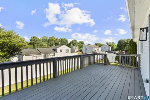 Exterior - 39 Joseph Ln, Hamden, CT 06514 photo 6 of 8