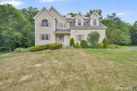 5 Edwards Way, Bloomfield, CT 06002