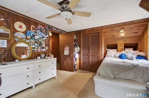 Bedroom - 17 Hunters Path, Clinton, CT 06413 photo 3 of 6