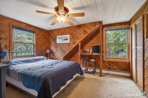 Bedroom - 17 Hunters Path, Clinton, CT 06413 photo 2 of 6