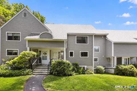 5 Quail Dr #5, Tariffville, CT 06081
