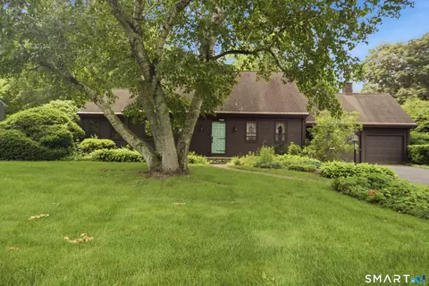 328 Patton Dr, Cheshire, CT 06410