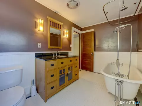 Bath - 64 Chestnut St, Windham, CT 06226 photo 2 of 3