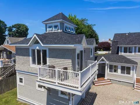 Exterior - 31 Sols Point Rd, Clinton, CT 06413 photo 6 of 9