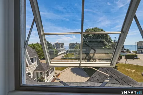 View/Area - 31 Sols Point Rd, Clinton, CT 06413 photo 2 of 6