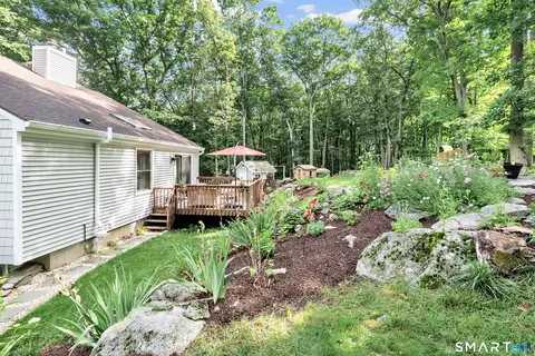 Exterior - 110 Bart Rd, Monroe, CT 06468 photo 6 of 8