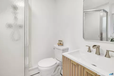 Bath - 110 Bart Rd, Monroe, CT 06468 photo 4 of 4