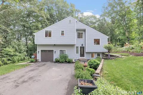 Exterior - 110 Bart Rd, Monroe, CT 06468 photo 1 of 8