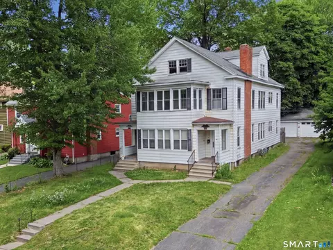20 Bretton Rd, West Hartford, CT 06119