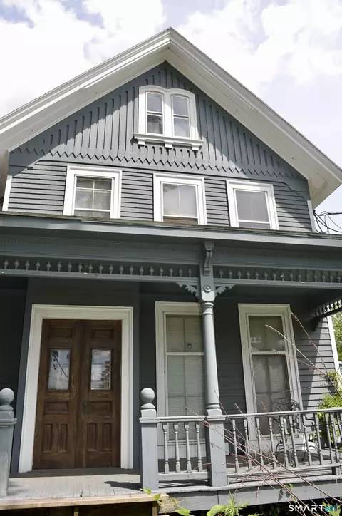 727 Woodward Ave, New Haven, CT 06512