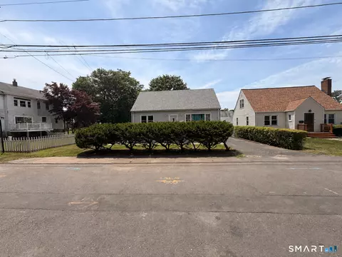 133 Indian Ave, Bridgeport, CT 06606