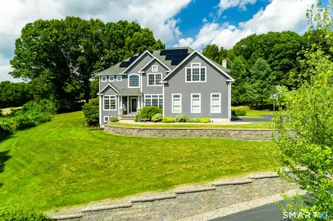 32 Pease Farm Rd, Ellington, CT 06029