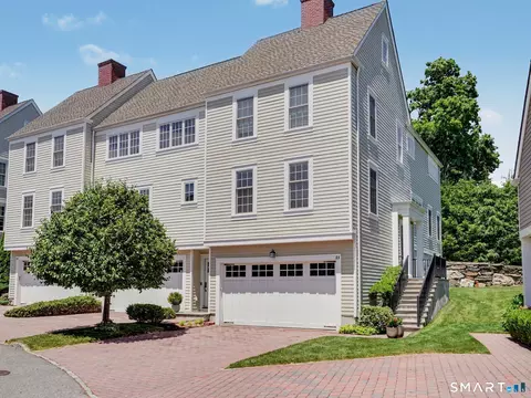 77 Havemeyer Ln #85, Stamford, CT 06902