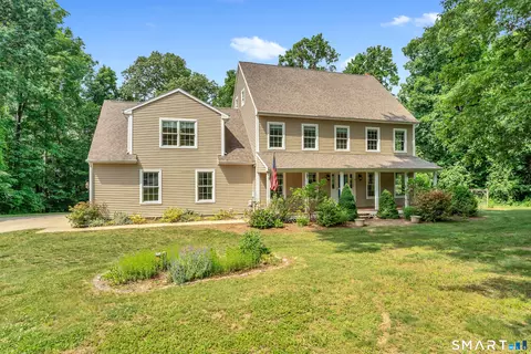 43 Cirillo Dr, Colchester, CT 06415