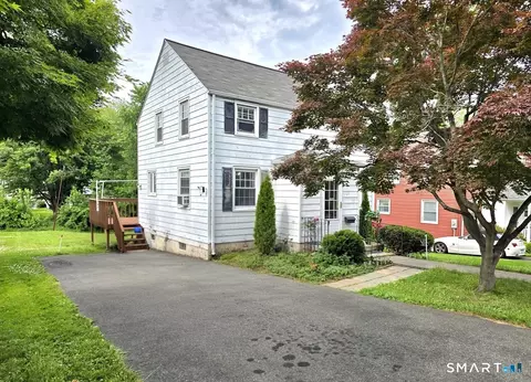66 Saint Augustine St, West Hartford, CT 06110