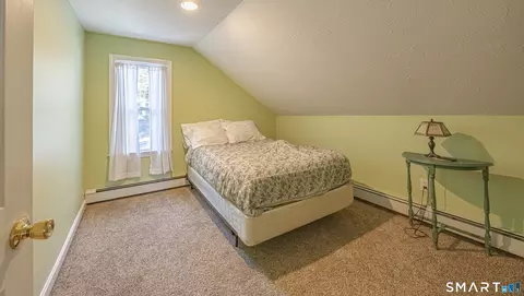 Bedroom - 1414 Hartford Pike, Killingly, CT 06241 photo 1 of 2